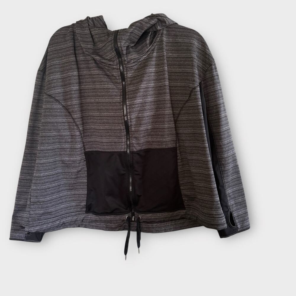 Lane Bryant Livi Active athlesuire jacket - Picture 3 of 9